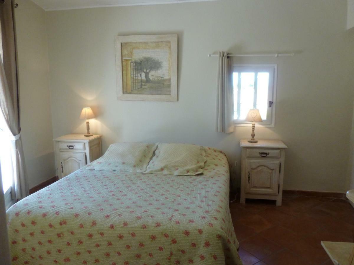 Les Chambres des Taillades Les Taillades Extérieur photo